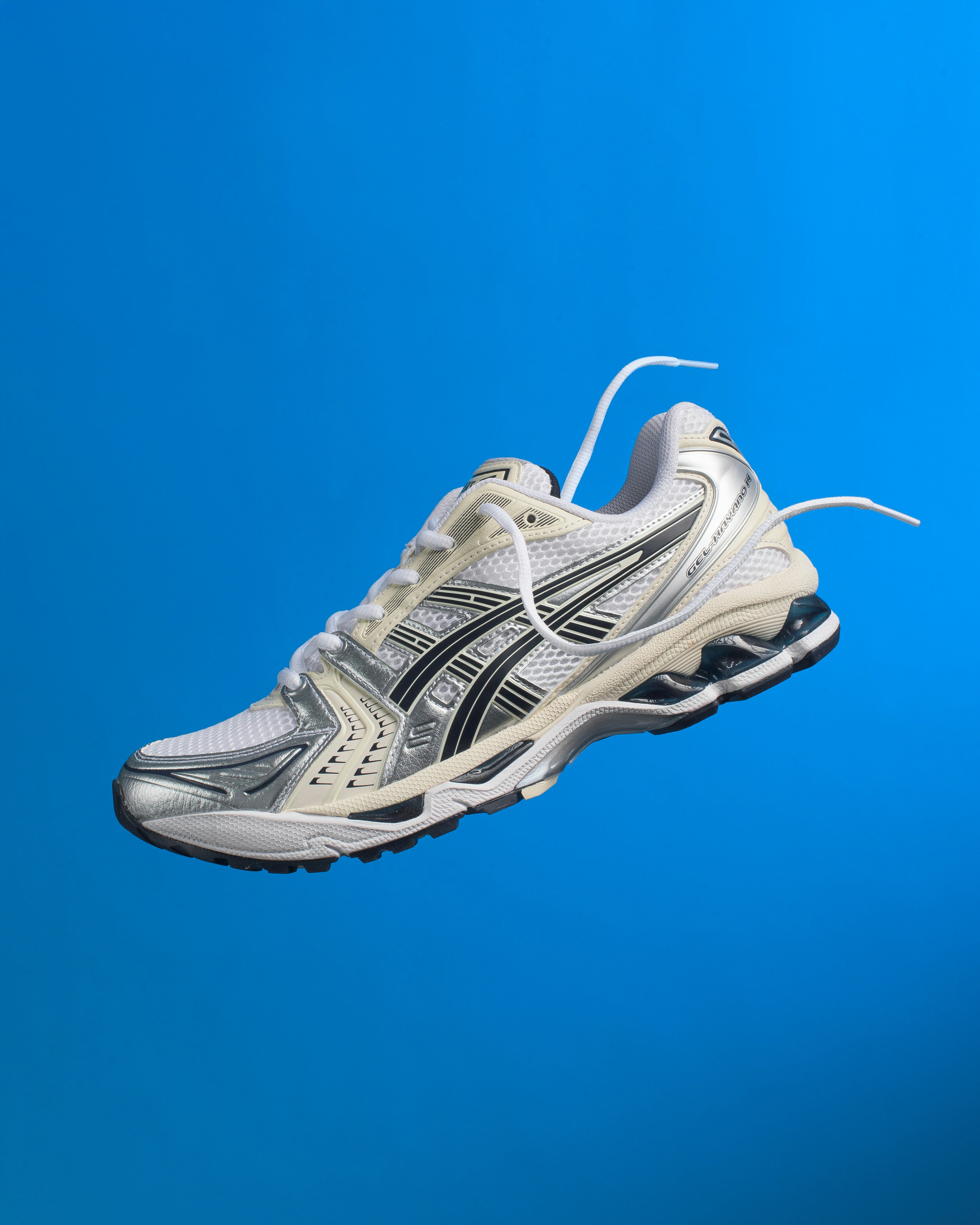 Women’s Running Shoes – Coral